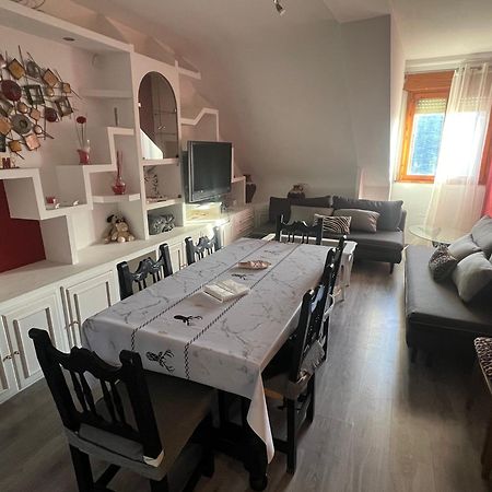La Perla Del Pirineo Apartment Jaca Ngoại thất bức ảnh